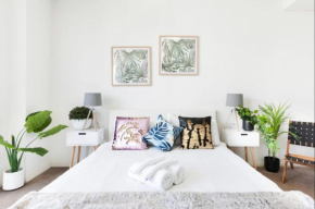 Sydney Cozy Split-level Apartment with Parking